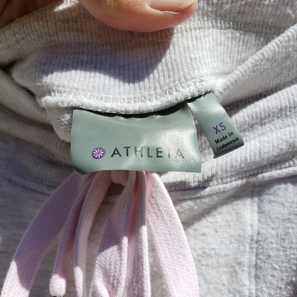 Athleta super soft lounge joggers with drawstring - Picture 4 of 7